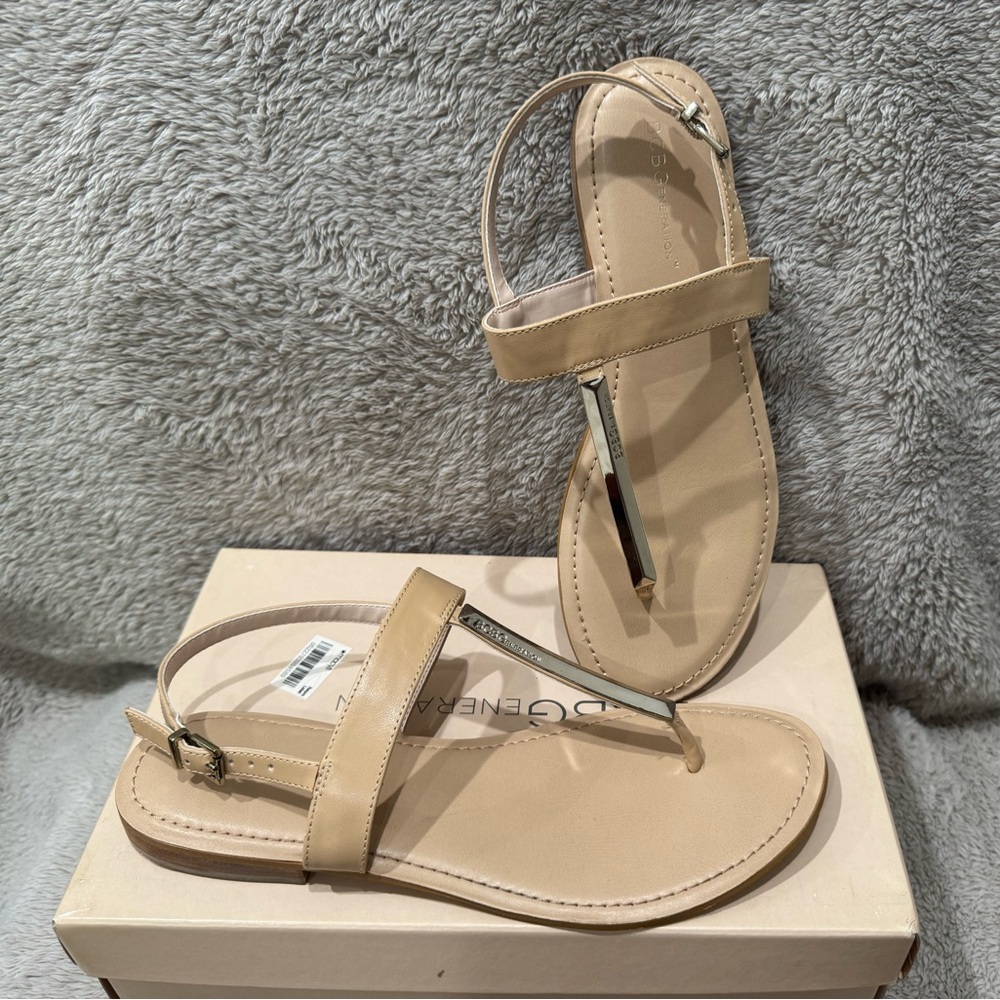 BCGC Women's BG-Bobbins shoe in Mojave, U.S Size 8.5 LIKE NEW